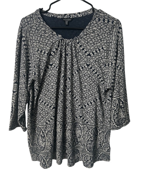 Lucky Brand Tops - Lucky Brand Women’s Navy and White Size 2X Too California Boho Medallion Print